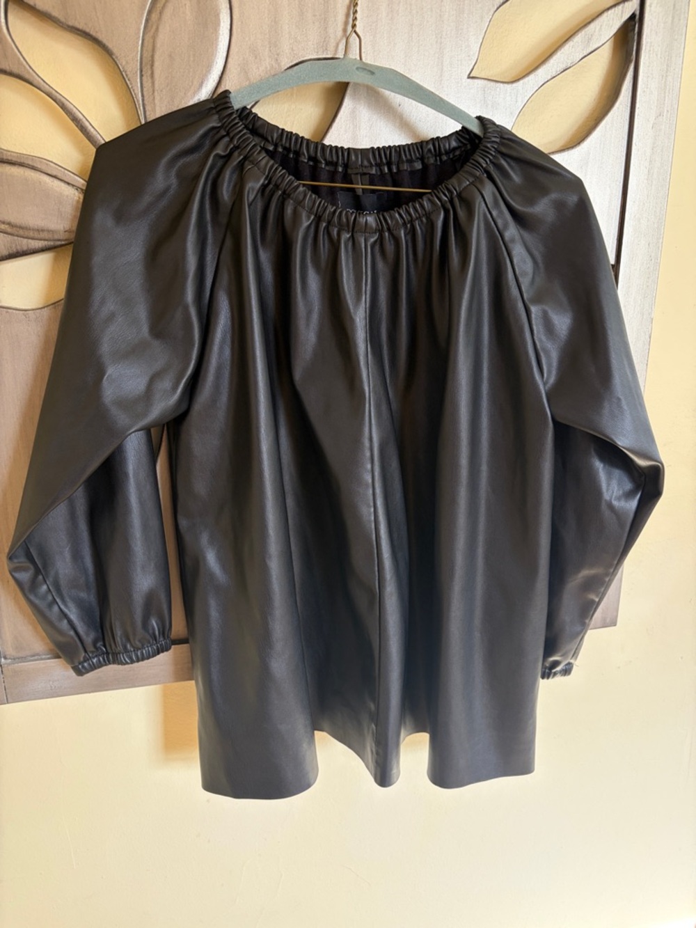 Dolce Cabo Vegan Faux Leather Shirt Top Black Medium